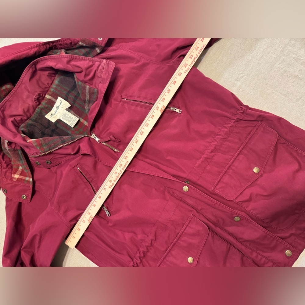 Vintage Eddie Bauer Women's Red Hooded Jacket - Picture 6 of 8
